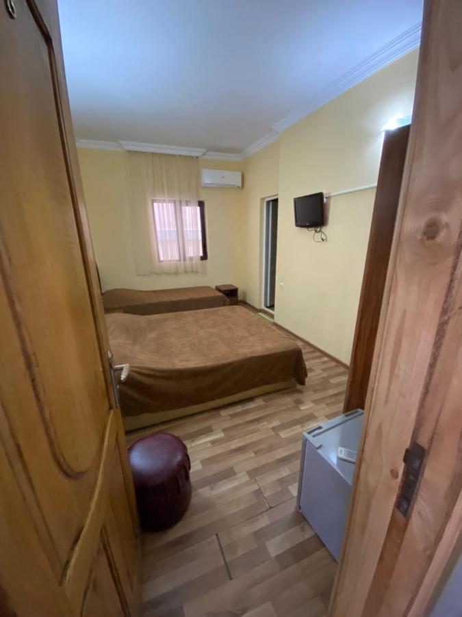 Hotel Dadiani Batumi Luaran gambar